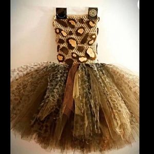 Girls Cheetah Tutu costume. Fits size 5-7. Custom made.